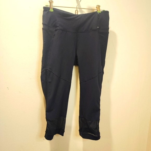 CALIA Women's Black Capri Athletic Leggings size M - Picture 1 of 12